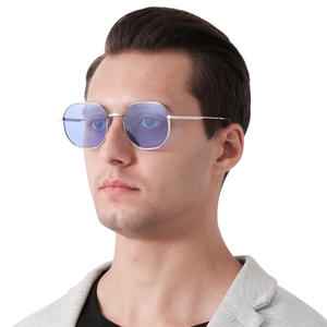 Gafas de sol metálicas Conchen para mujer, lentes de PC con protección UV400, clase 2, para protección solar, pesca, excursiones y conducción. - Product Image 4