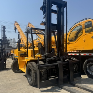 Japan Original Used <b>Forklift</b> TCM FD200 FD160 FD70 FD150 20 Ton 10 Ton 15ton 20ton <b>Forklift</b> for Hot Sale - Product Image 6