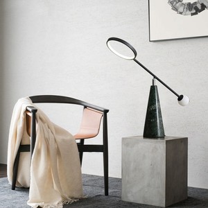 Lámpara de Mesa Posmoderna de Mármol Ajustable, Iluminación Nórdica para Dormitorio, Control de Interruptor E27, Garantía de 1 Año - Product Image 3