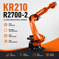 Robot de palettisation automatisé KUKA KR210 R2700-2, charge utile de 210 kg, portée de 2700 mm, bras robotique industriel à 6 axes pour lignes d'emballage