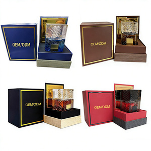 Set de Perfume Eau de Parfum Oriental Amaderado de Lujo, Personalizado OEM |   <span class=keywords><strong>Spray</strong></span> de Fragancia Misteriosa de Larga Duración |   Caja de Regalo de Marca Privada - Product Image 4