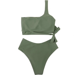 ชุดบิกินี่เซ็กซี่แบบ 2 ชิ้น ปี 2023 สำหรับผู้หญิง ดีไซน์ดันทรง คัทสูง ผลิตจากวัสดุสแปนเด็กซ์/โพลีเอสเตอร์ แห้งเร็ว - Product Image 1