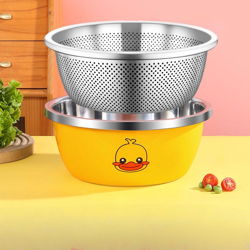 Pot solide de 22 cm avec couvercle qui fuit