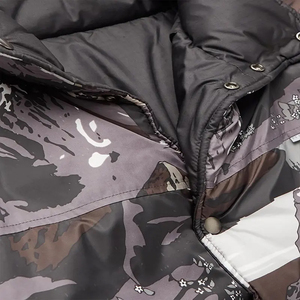 Logo personnalisé OEM Veste Streetwear en toile à col montant respirant d'hiver pour hommes de haute qualité Allover Paisley Bandana Print - Product Image 5