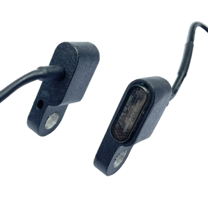 <span class=keywords><strong>Clignotant</strong></span> LED Mini <span class=keywords><strong>Moto</strong></span> E24 <span class=keywords><strong>Homologué</strong></span> E, Étanche, Câble 2 Broches, Trous de Fixation M8, Lumière Clignotante Ambre - Product Image 1