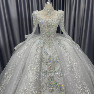 Robe de mariée de luxe Lscm61, longue traîne, coupe princesse, manches longues, perles lourdes, haute qualité, style féerique, Jancember - Product Image 5