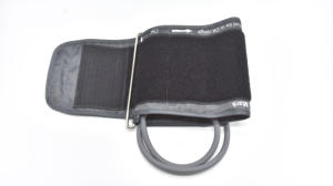 <span class=keywords><strong>Monitor</strong></span> de presión arterial digital para adultos de 22-36cm con anillo de metal NIBP <span class=keywords><strong>Cuff</strong></span> - Product Image 6