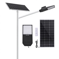 Lampu Jalan Tenaga Surya Terpisah Dua Bagian IP66 Luar Ruangan 100W LED Kecerahan Tinggi Chip Bridgelux 5050 Paduan Aluminium 6000K 3 Tahun