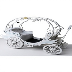Petite carrosse de mariage moderne Dulhan Buggy Doli blanche, style Cendrillon, pour l'entrée des mariés, en acier, Punjab - Product Image 1