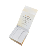 Boîte d'emballage de chaussures en carton avec logo personnalisé, fermeture magnétique et insert en mousse