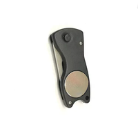 Vente en gros d'accessoires de golf style sport personnalisés outil de réparation de divot en plastique PU avec marqueur de boule de fer pour cadeaux de club