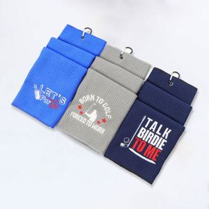 Serviettes de golf portables personnalisées avec logo, en microfibre gaufrée, avec mousqueton - Product Image 2