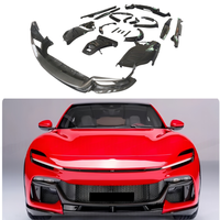 Kit de carrosserie en fibre de carbone sèche style OEM pour Ferrari Purosangue : lèvre avant, jupes latérales, diffuseur arrière, couvre-cabine et kit d'arches de roue
