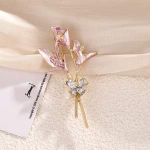 Broche Fleur en Alliage de Zinc Style Français Lys 6x3cm Accessoire de Fête Corsage - Product Image 1