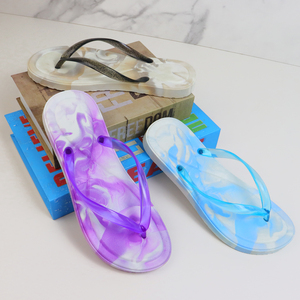 Sandalias y zapatos de gelatina de diseñador de lujo al por mayor de fábrica, chanclas, zapatillas para <span class=keywords><strong>mujer</strong></span> - Product Image 4