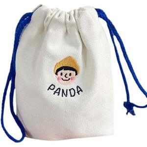 Bolsas de Lona de Algodón Calico con Cordón para Niños, Ecológicas, Económicas, Personalizadas con Bordado y Serigrafía - Product Image 2