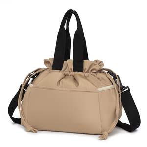 Sac à lunch isolé réutilisable de grande capacité pour femmes résistant aux taches et isolé pour un usage quotidien - Product Image 2