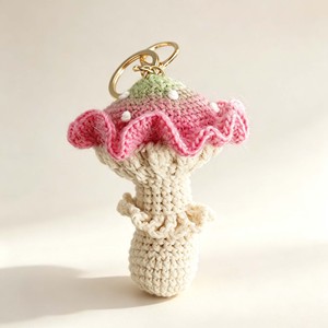 Porte-clés Champignon au Crochet Fait Main, Breloque de Sac Tricotée Arc-en-ciel, Pendentif Mignon Amigurumi, Cadeau pour Femmes et Filles - Product Image 2