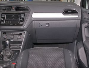 <span class=keywords><strong>2020</strong></span>-2024 Gasolina usada barata Volks-wagen <span class=keywords><strong>Tiguan</strong></span> Coche Automático 5 asientos <span class=keywords><strong>Segunda</strong></span> <span class=keywords><strong>mano</strong></span> Vehículo de gasolina Seconde Main Voiture D'occasion - Product Image 4