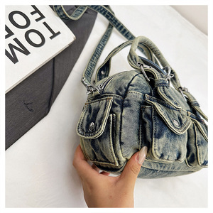 Bolsos de mezclilla vintage a la moda, bolsos de hombro de mezclilla lindos y con personalidad para mujer, bolso cruzado. - Product Image 3