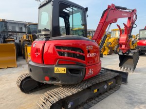 Miniexcavadora Kubota KX057‑4 Usada Importada de Japón, Excavadora Hidráulica de 5.7 Toneladas para Trabajos Agrícolas, Viñedos y Excavación de Zanjas Comunitarias - Product Image 1