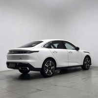 Подержанные автомобили Changan Eado 2026 1.5L Turbo, бензин, АКПП, передний привод, седан, левый руль, пробег 3800 км, в наличии, оптовая поставка