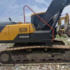 Excavatrice VOLVO EC240B d'occasion à bas prix, 24 tonnes, pelle hydraulique sur chenilles d'origine, qualité importée - Product Image 3