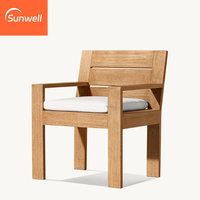 Ensemble de salle à manger d'extérieur de luxe, mobilier de patio pour villa, table et chaises en bois pour hôtel, parc et salon