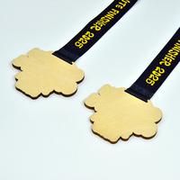 Chine Usine Vente Directe Médailles En Bois Personnalisées Pour Les Événements Sportifs Feng Shui Style Gravure Logo Fabricant