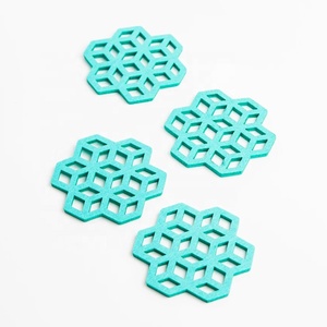 Doreen — ensemble de 4 pièces grande taille pour verre ou tasse, 11cm de diamètre, verre découpé au Laser, personnalisé - Product Image 2