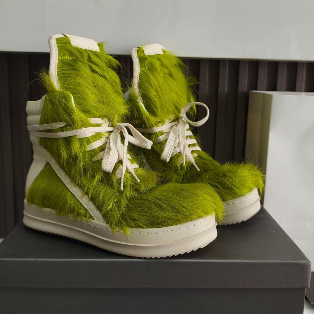 สีเขียว