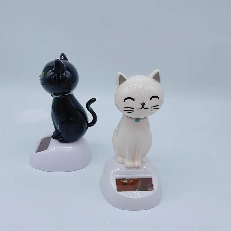 Gulaki Brand Solar Bobblehead Figure Set - Creative Cat Shape Interior Car Decoration for Land Rover