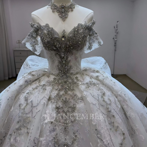 Robe de mariée élégante Lsjj146 en ivoire, style princesse, avec corsage orné de cristaux, appliques en dentelle, grand nœud et longue traîne Jancember - Product Image 5