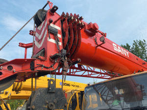 Grue sur camion d'occasion Sany STC250 25 tonnes avec moteur, boîte de vitesses et pompe certifiés pour levage de charges en construction - Product Image 3