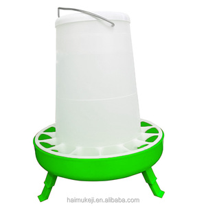 Bebedero para pollos <span class=keywords><strong>de</strong></span> 8L con patas, bebedero para aves <span class=keywords><strong>de</strong></span> corral con patas, bebedero para granja doméstica - Product Image 2