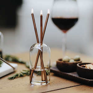 Candele a Olio Eterne per Arredamento Casa <span class=keywords><strong>in</strong></span> <span class=keywords><strong>Vaso</strong></span> di Vetro Minerale Senza Fumo Senza Fusione Senza Gocciolamento Motivo Bastoncino e Frutta per Diwali - Product Image 1