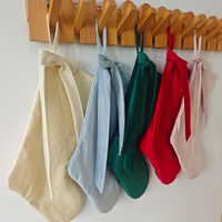 Chaussettes de Noël en velours uni de luxe avec nœud, décoration minimaliste pour la maison