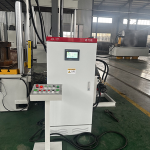 เครื่องอัดไฮดรอลิกแบบ 3 คาน 4 เสา ควบคุมด้วย PLC สำหรับอุปกรณ์ตกแต่งรถยนต์ ชิ้นส่วนรถจักรยานยนต์ และการแปรรูปชิ้นส่วนเครื่องจักรกล - Product Image 4