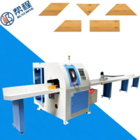 Scie à découper le bois pneumatique automatique CNC haute vitesse CE pour la fabrication de meubles