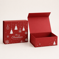 Boîte cadeau en papier haut de gamme sur le thème de Noël, fabriquée en usine, avec pelliculage mat et doublure en mousse, taille personnalisable