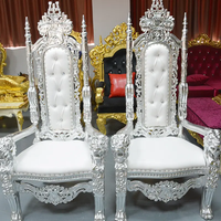 Trônes modernes blancs style Roi et Reine, faits à la main, pour la location de mariages, salons, villas, événements, banquets et ateliers