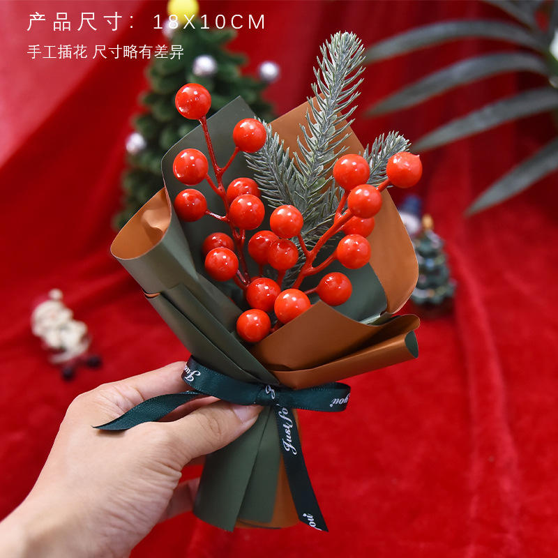 ผลไม้สีแดงคริสต์มาส