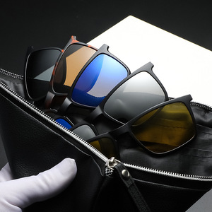 DLC2201 Lunettes de soleil PC avec 5 <span class=keywords><strong>en</strong></span> 1 Clip magnétique TAC sur les lunettes de soleil 5 <span class=keywords><strong>en</strong></span> 1 Piezas Polarizadas Clip <span class=keywords><strong>en</strong></span> Gafas de <span class=keywords><strong>Sol</strong></span> - Product Image 4