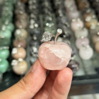 Groothandel Gemengde Natuurlijke Edelsteen Appel Beeldje Ingelegd Diamant Metalen Blad Kristal Fruit Sculptuur Ruwe Steen Feng Shui Vrede