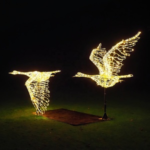 Luz LED con Motivo de Cigüeña/Grulla, Grado Comercial, IP65, Impermeable, para Exteriores, Decoración Navideña/de Año Nuevo, con Temática de Aves - Product Image 1