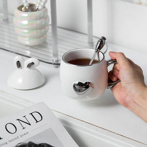 Rabbit Ceramic Mug With Lid And Spoon Silver Finish <b>Large</b> Capacity For <b>Tea</b> Coffee Drinks - Product Image 3