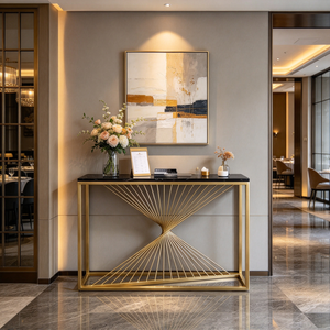 Table <span class=keywords><strong>console</strong></span> moderne minimaliste avec structure métallique ajourée et plateau en marbre pour hall <span class=keywords><strong>d</strong></span>'<span class=keywords><strong>entrée</strong></span> de villa, mobilier de maison - Product Image 1