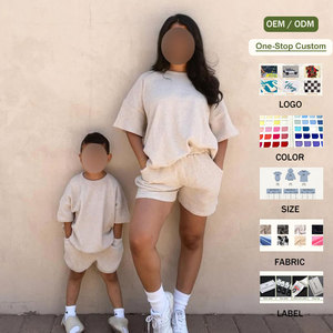 Conjuntos de 2 Piezas Personalizados para Mamá e Hija, Conjuntos de Verano, Ropa Familiar a Juego, Camisetas Extra Grandes y Conjunto de Pantalones Cortos - Product Image 1