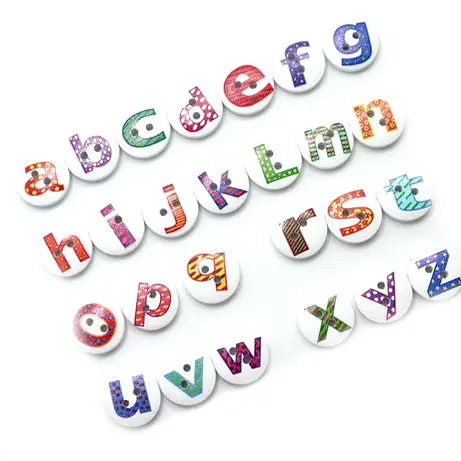 子供服アクセサリー用のカスタム塗装印刷ブティック英語アルファベット木製ボタン