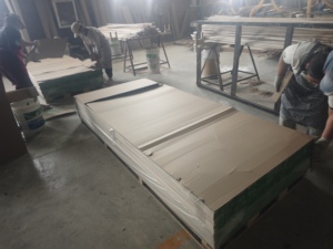 Panel <span class=keywords><strong>de</strong></span> <span class=keywords><strong>Madera</strong></span> Maciza <span class=keywords><strong>de</strong></span> <span class=keywords><strong>Paulownia</strong></span> <span class=keywords><strong>de</strong></span> 3000 mm para Sauna, Resistente al Calor y a la Humedad, Panel Articulado <span class=keywords><strong>de</strong></span> 3 Metros para Revestimiento <span class=keywords><strong>de</strong></span> Sauna - Product Image 5